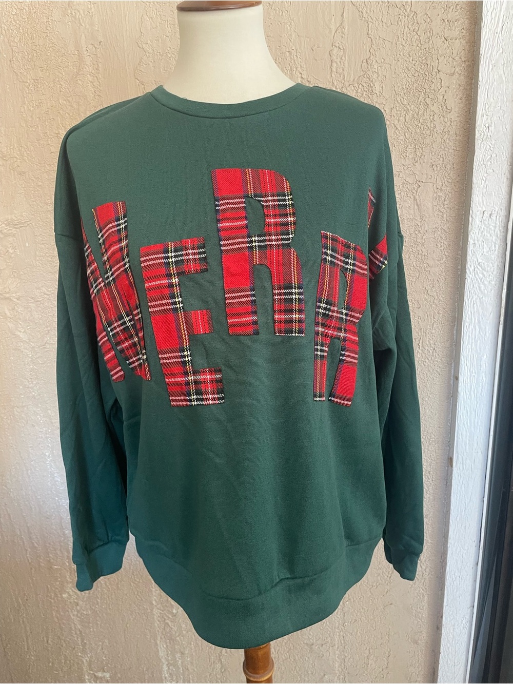 Bibi Green Merry Plaid Letter Applique Women’s Sweatshirt